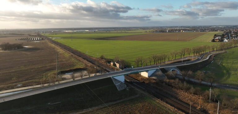 wiadukt plewiska gmina komorniki